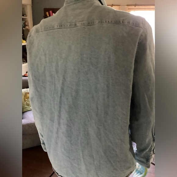 LEVI’S long sleeve - Picture 2 of 6